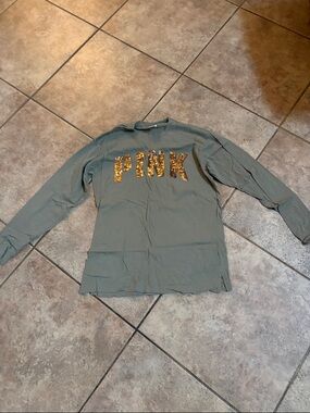 PINK Victoria's Secret Olive Green Crewneck Tee with Black Logo Print